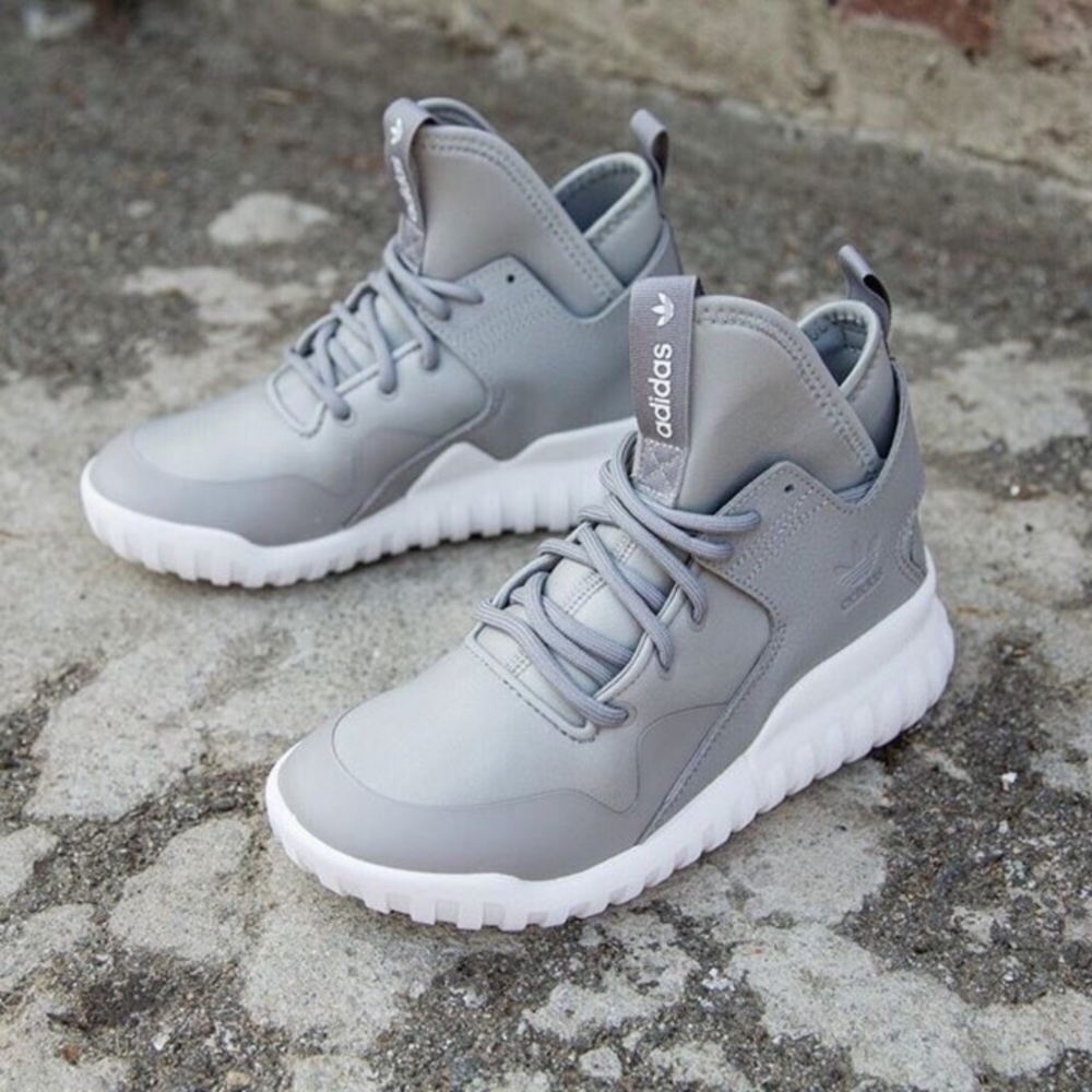 Adidas tubular tennis shoes